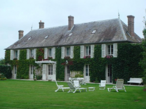 Гостиница La Maison Blanche  Кюверньон